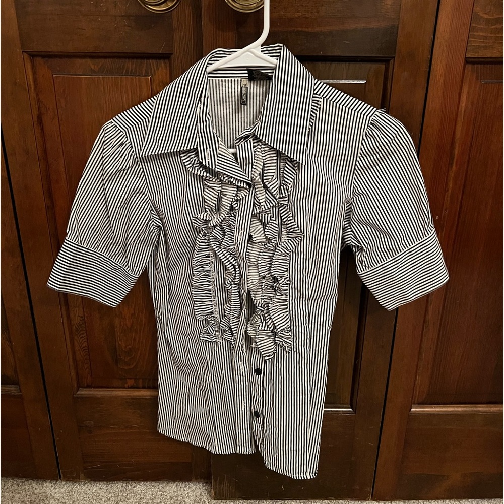 Love Squared striped button up top- size M